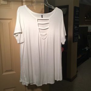 white 3x blouse with 3 front sexy straps